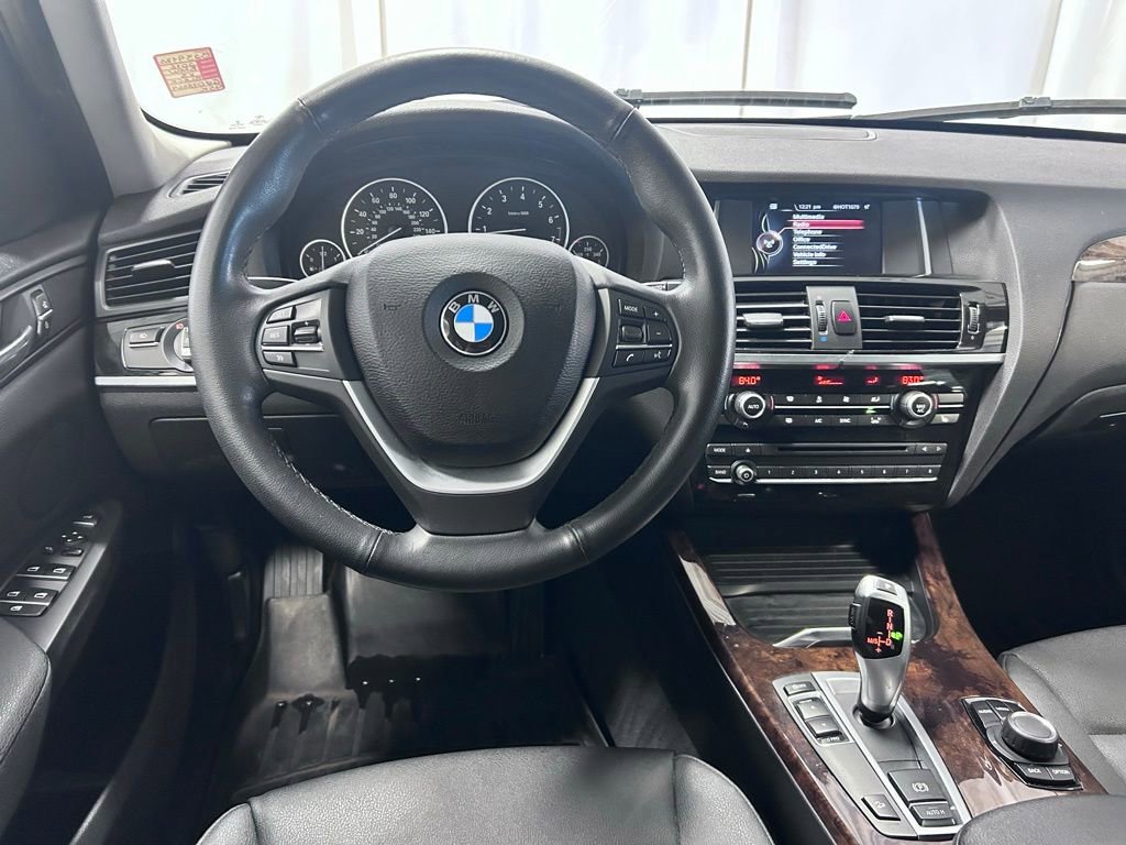 Used 2016 BMW X3 xDrive28i image 3