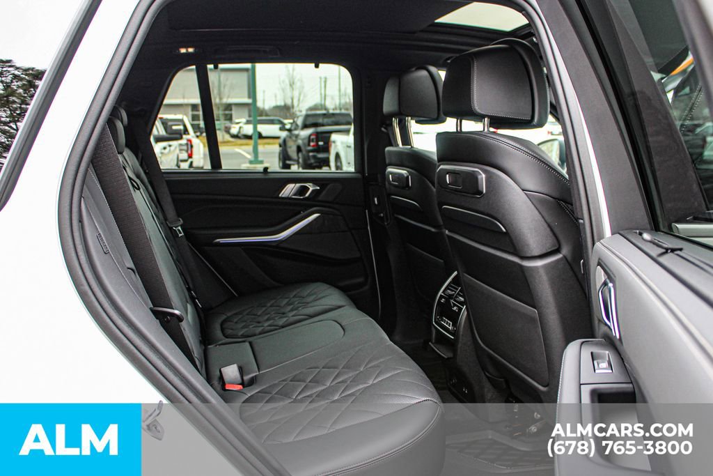 Used 2026 BMW X5 xDrive50e w/ Executive Package image 19