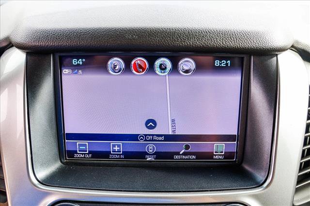 Used 2019 Chevrolet Suburban Premier w/ Max Trailering Package AWD/4WD image 18