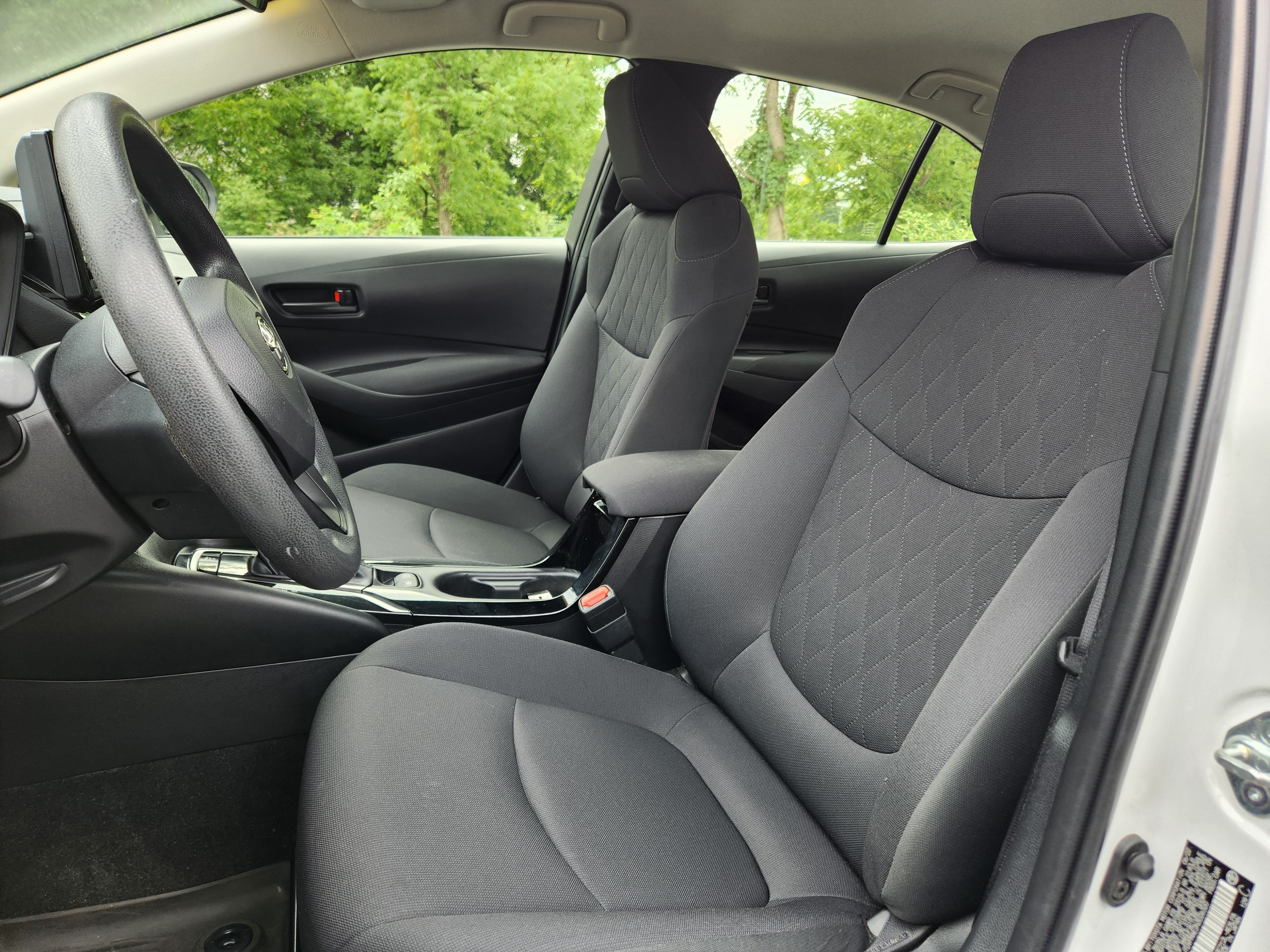 Used 2022 Toyota Corolla LE w/ LE Convenience Package FWD image 10