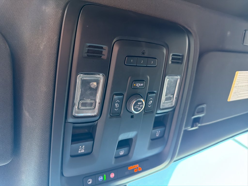 Used 2022 GMC Yukon AT4 w/ Max Trailering Package AWD/4WD image 34