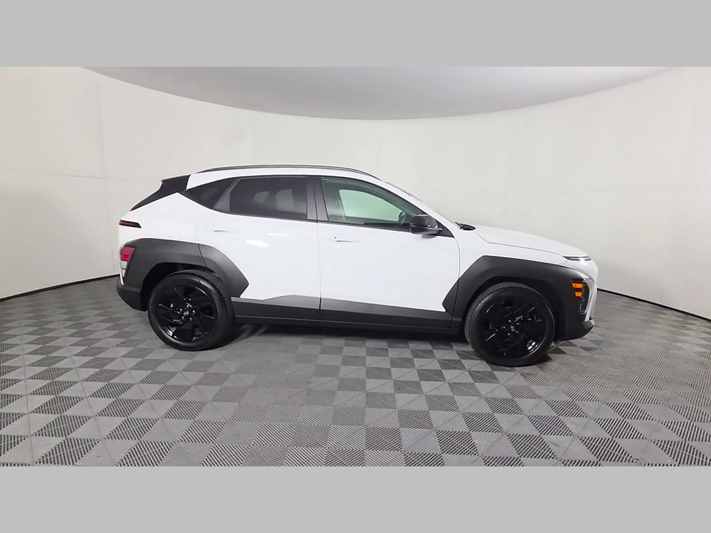 Used 2026 Hyundai Kona SEL Sport FWD image 35