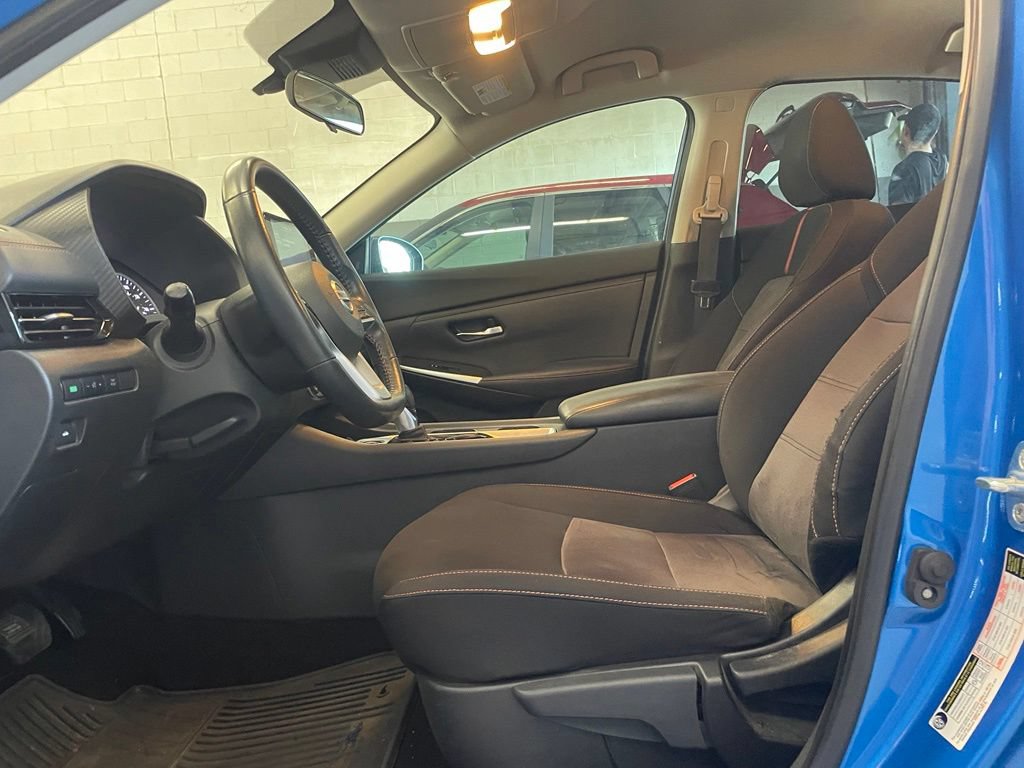 Certified 2023 Nissan Sentra SR FWD image 10
