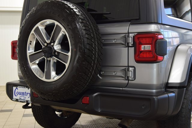 Used 2018 Jeep Wrangler Unlimited Sahara image 21