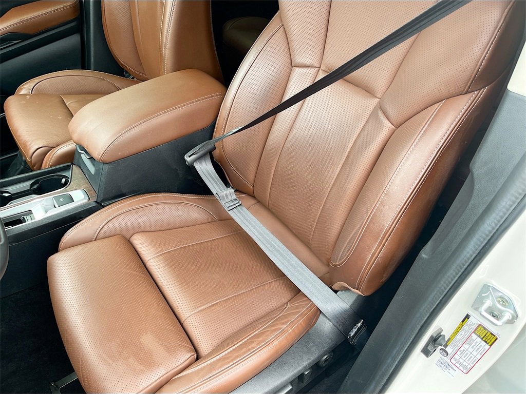 Used 2023 Subaru Ascent Touring image 20