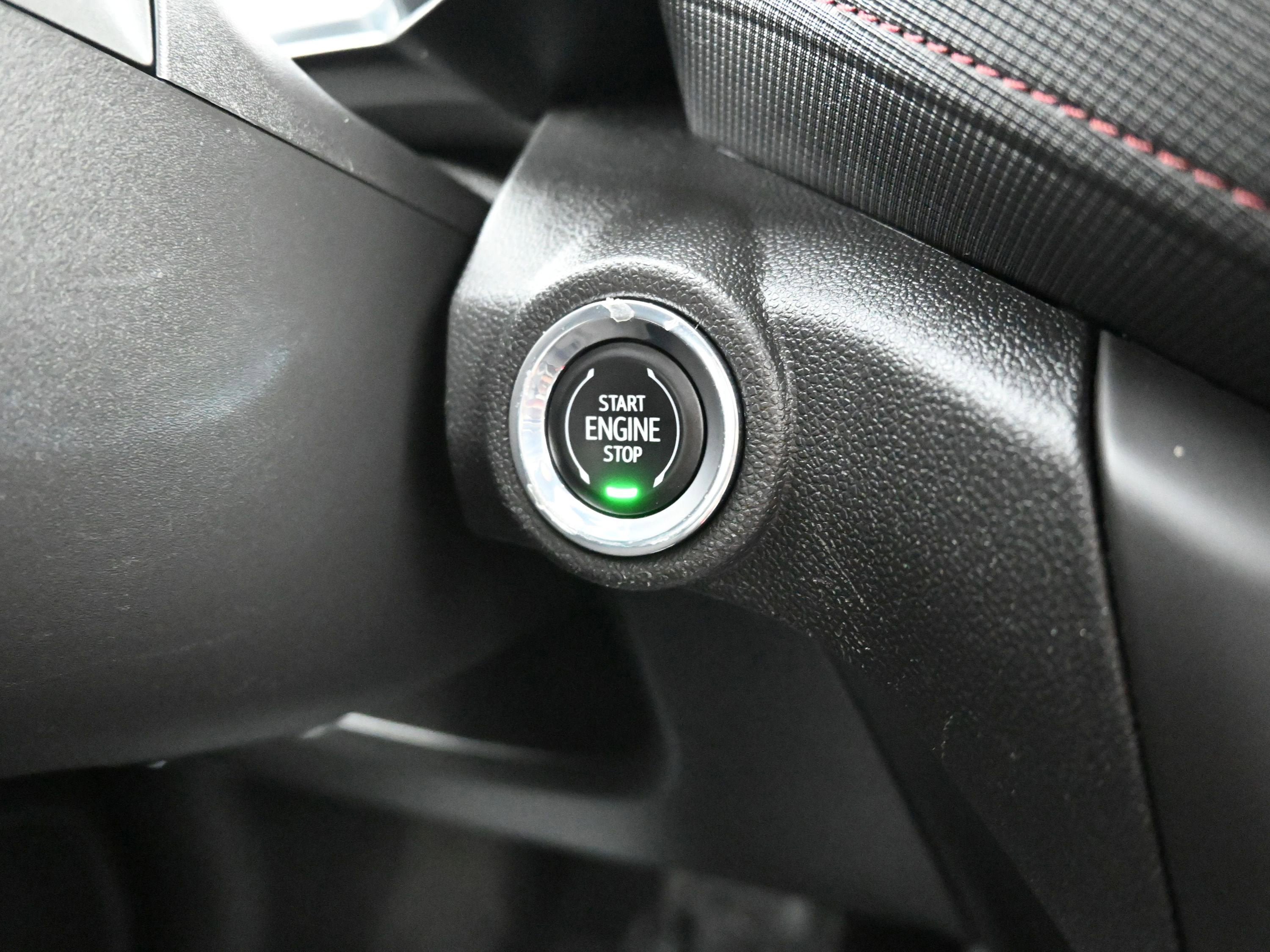 Used 2023 Chevrolet TrailBlazer RS w/ Convenience Package FWD image 18