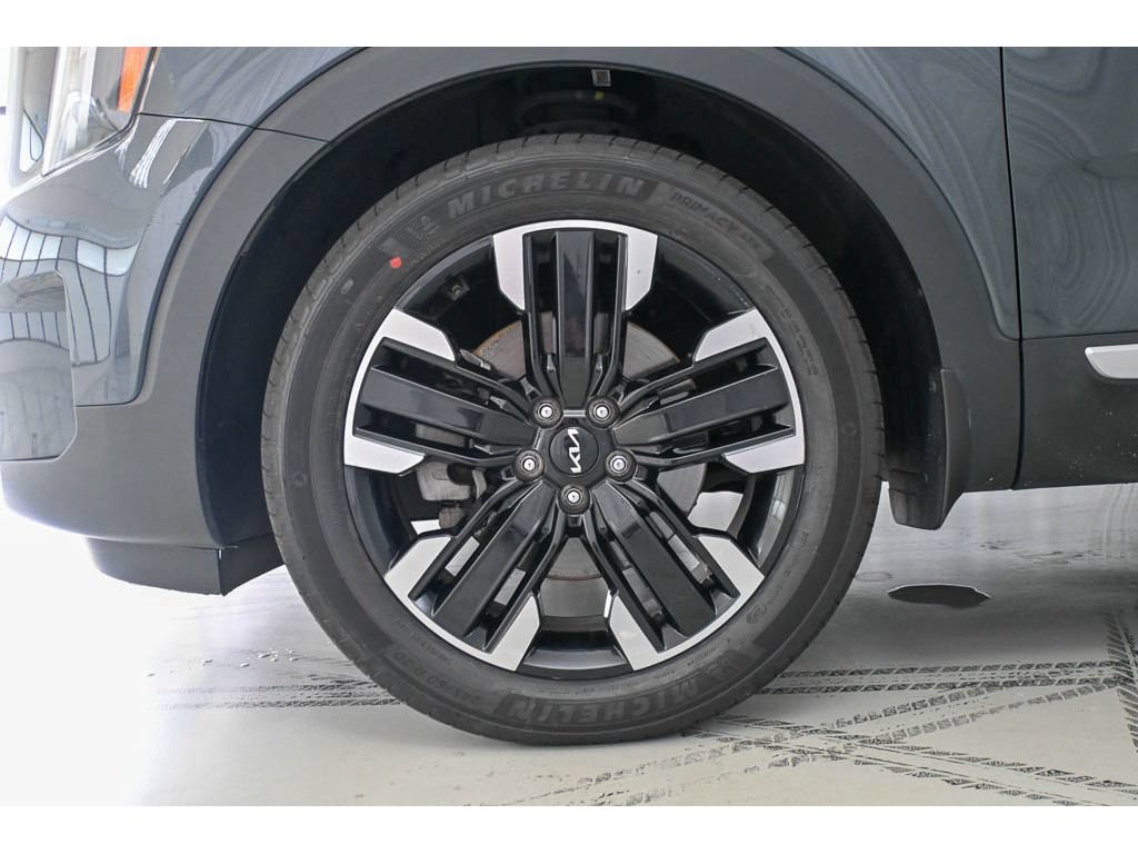 Certified 2023 Kia Telluride SX AWD/4WD image 24