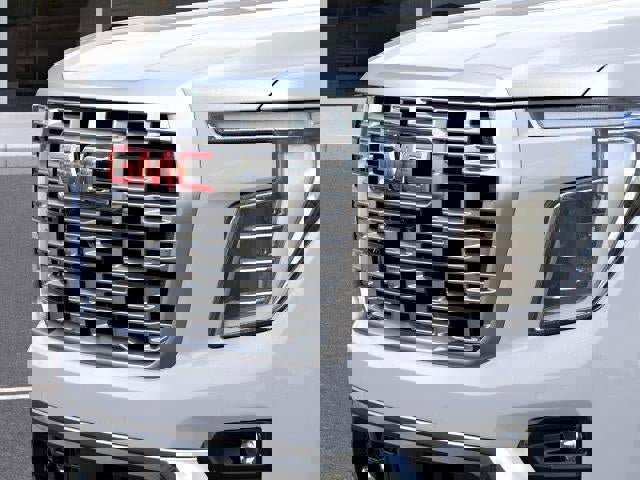 New 2026 GMC Yukon Denali w/ Sun & Power Step Package image 13