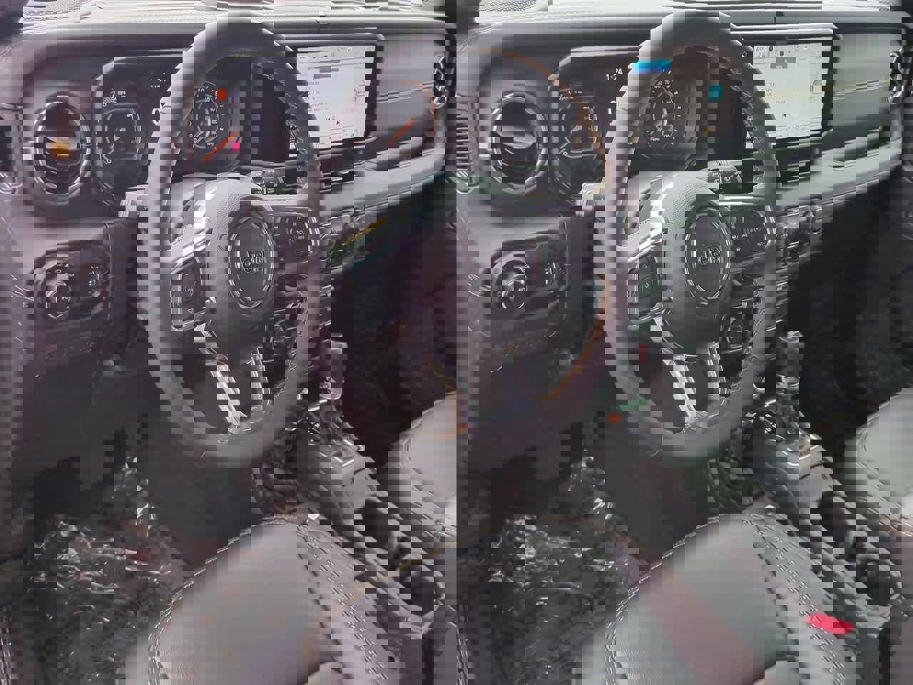 Used 2024 Jeep Wrangler Sahara w/ Safety Group image 10