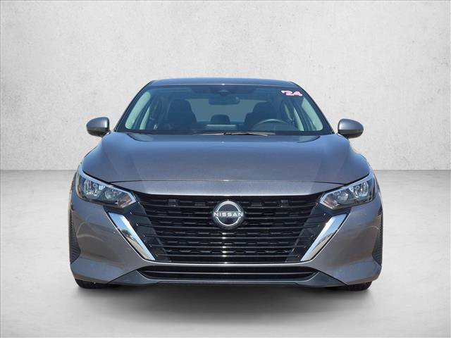 Used 2024 Nissan Sentra SV FWD image 2