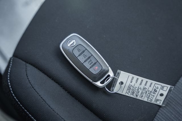 Used 2025 Nissan Sentra SV FWD image 44