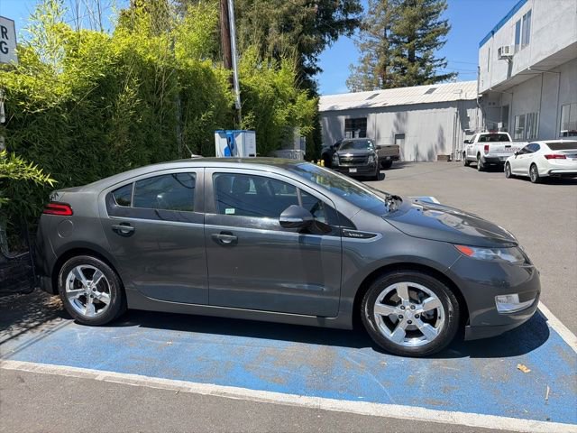 Used 2013 Chevrolet Volt Premium w/ Premium Trim Package FWD image 4