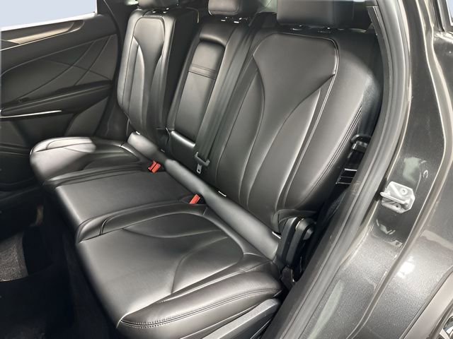 Used 2017 Lincoln MKC Premiere image 30
