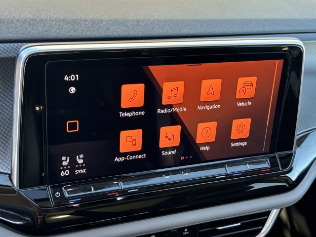 Certified 2024 Volkswagen Atlas Peak Edition SE AWD/4WD image 13