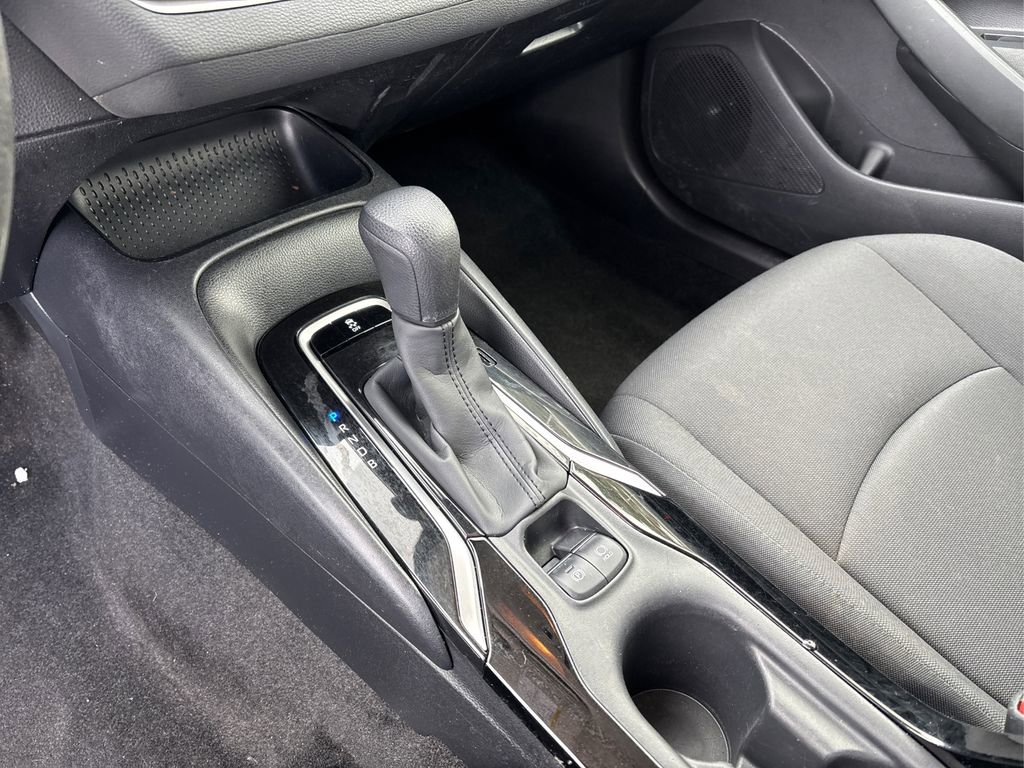 Used 2022 Toyota Corolla LE image 31
