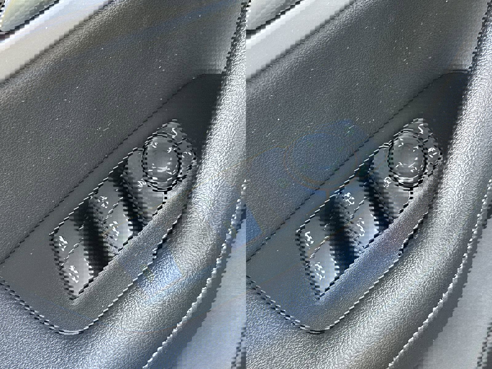 Certified 2024 Chevrolet Blazer LT image 15