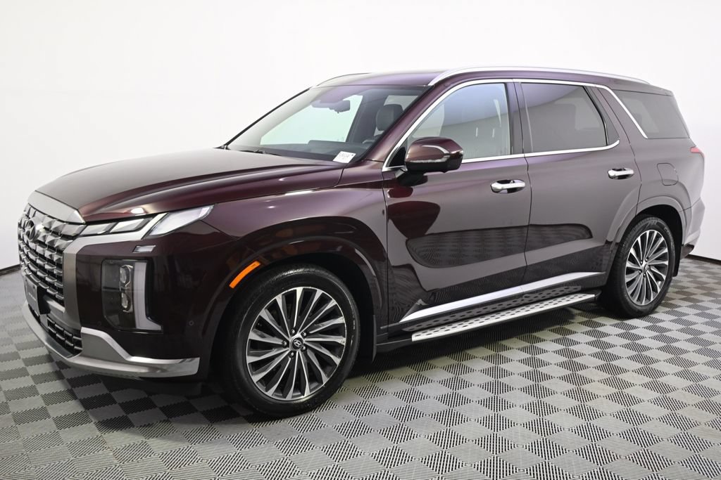 Used 2023 Hyundai Palisade Calligraphy w/ Cargo Package AWD/4WD image 2
