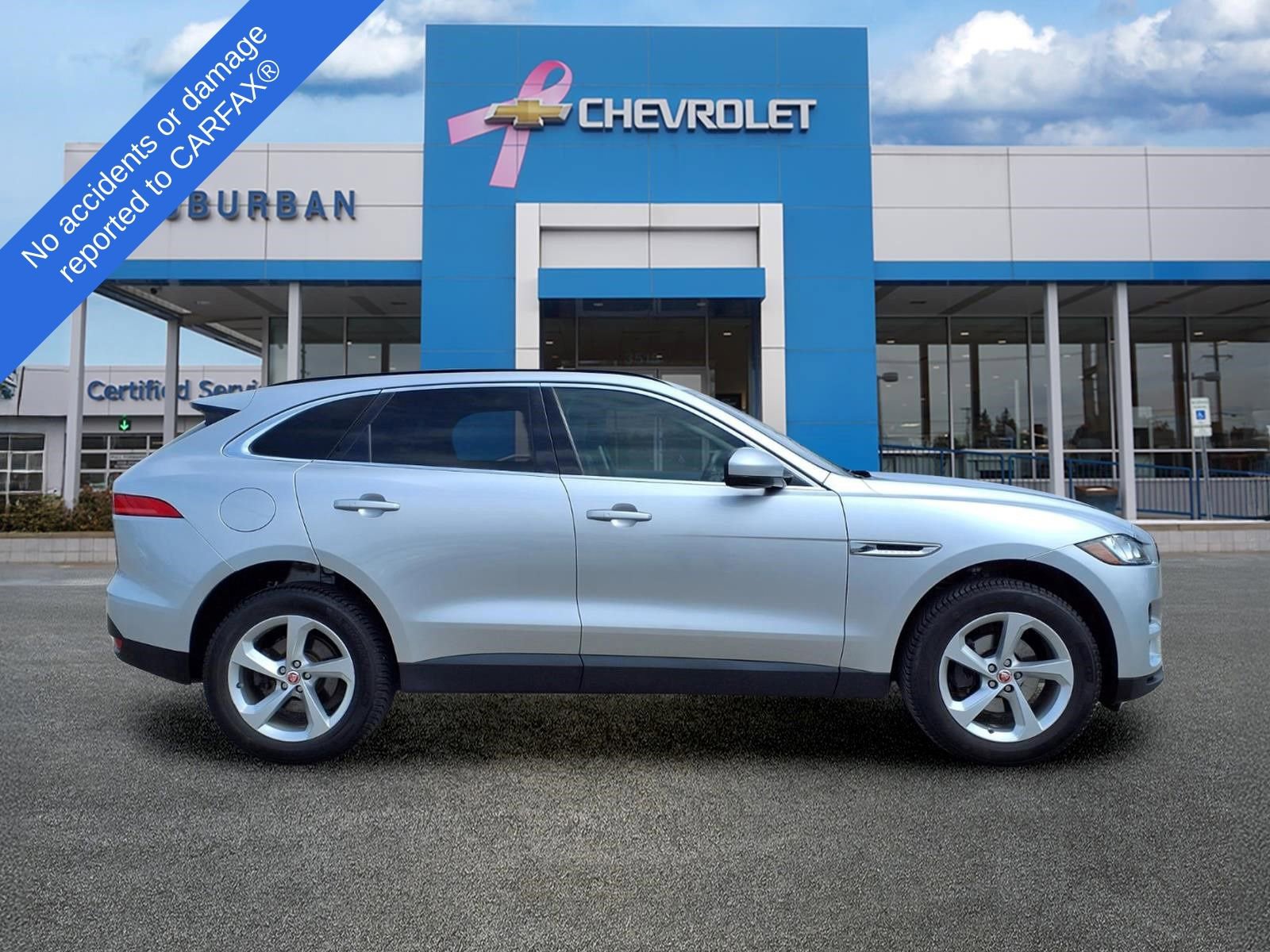 Used 2019 Jaguar F-PACE Premium image 4