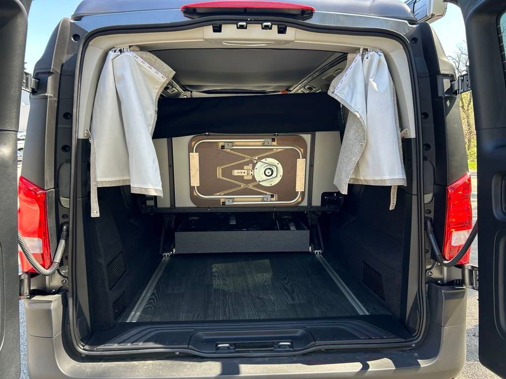 New 2023 Mercedes-Benz Metris Passenger image 22