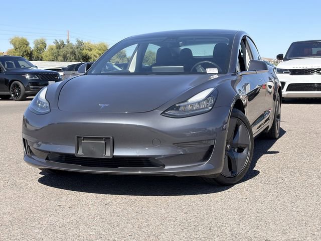 Used 2019 Tesla Model 3 Standard Range image 3