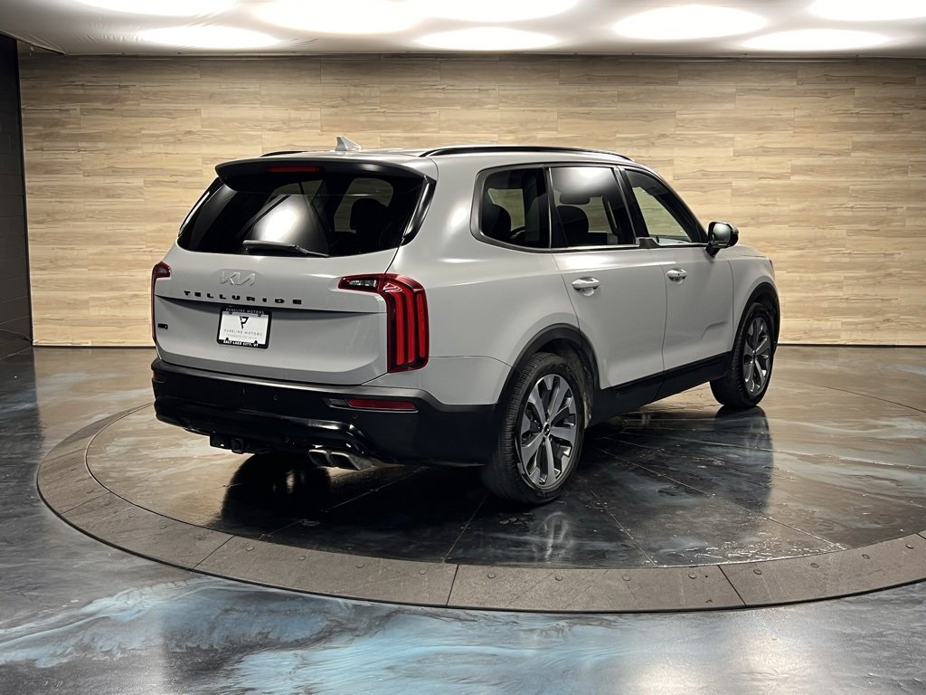 Used 2022 Kia Telluride SX w/ SX Prestige Package image 10