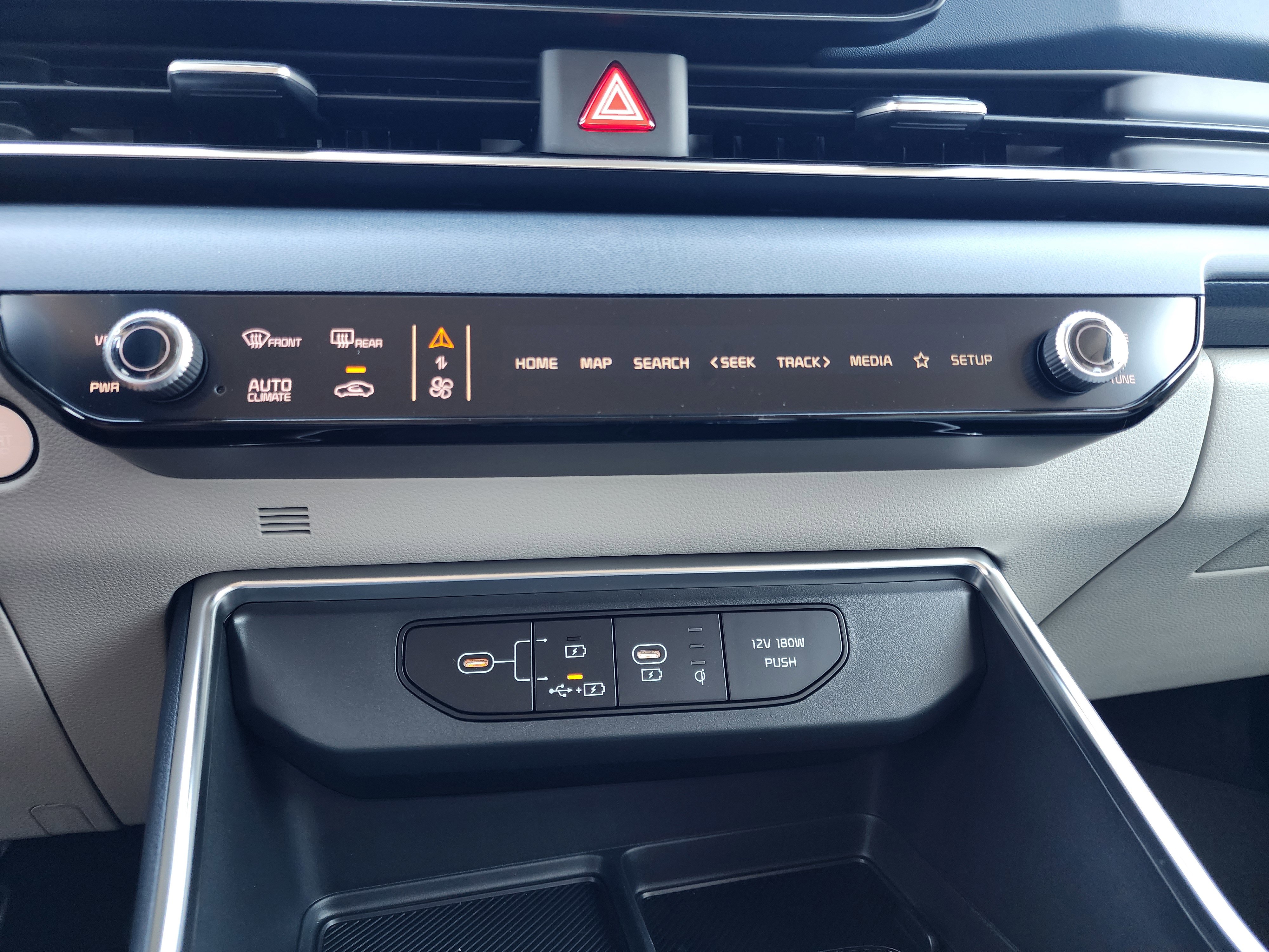 New 2026 Kia Carnival EX image 22