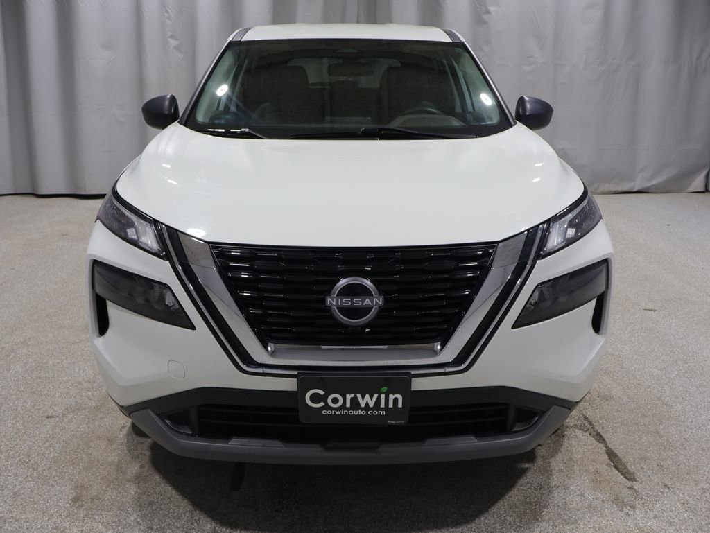 Used 2022 Nissan Rogue S AWD/4WD image 7