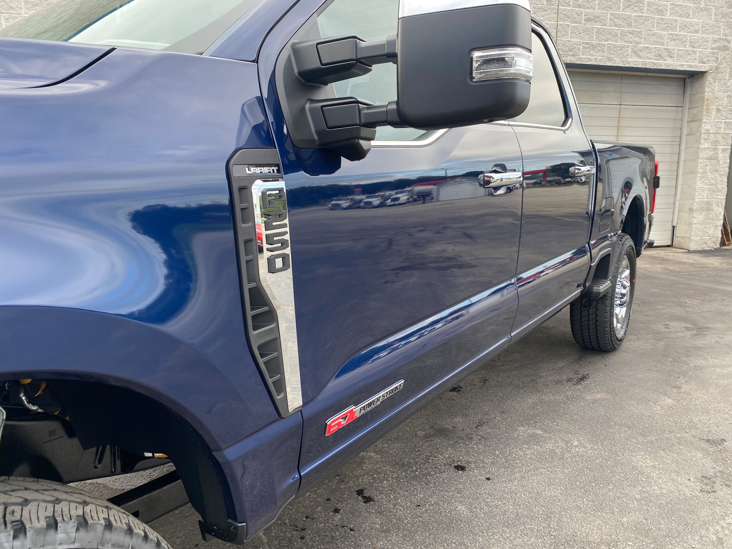New 2027 Ford F250 Lariat w/ Lariat Ultimate Package AWD/4WD image 21