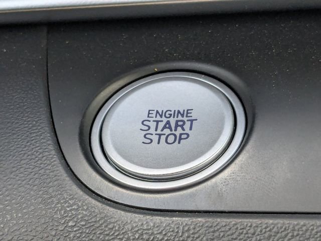 Used 2024 Hyundai Elantra SEL image 27