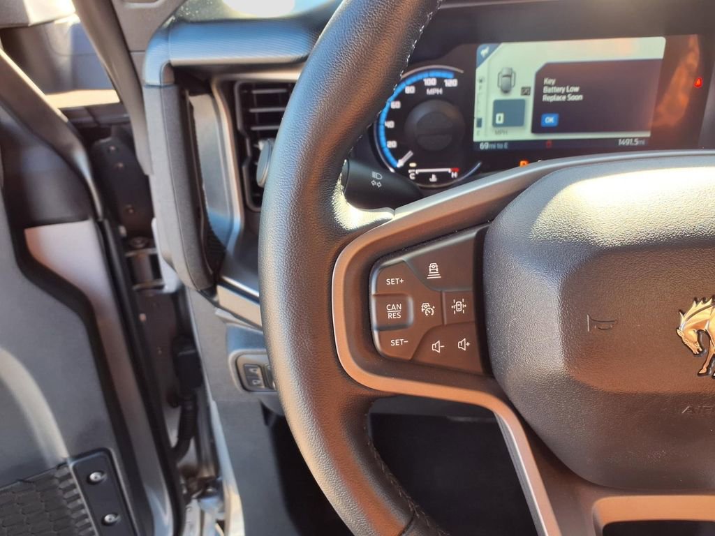 Used 2021 Ford Bronco Outer Banks image 17