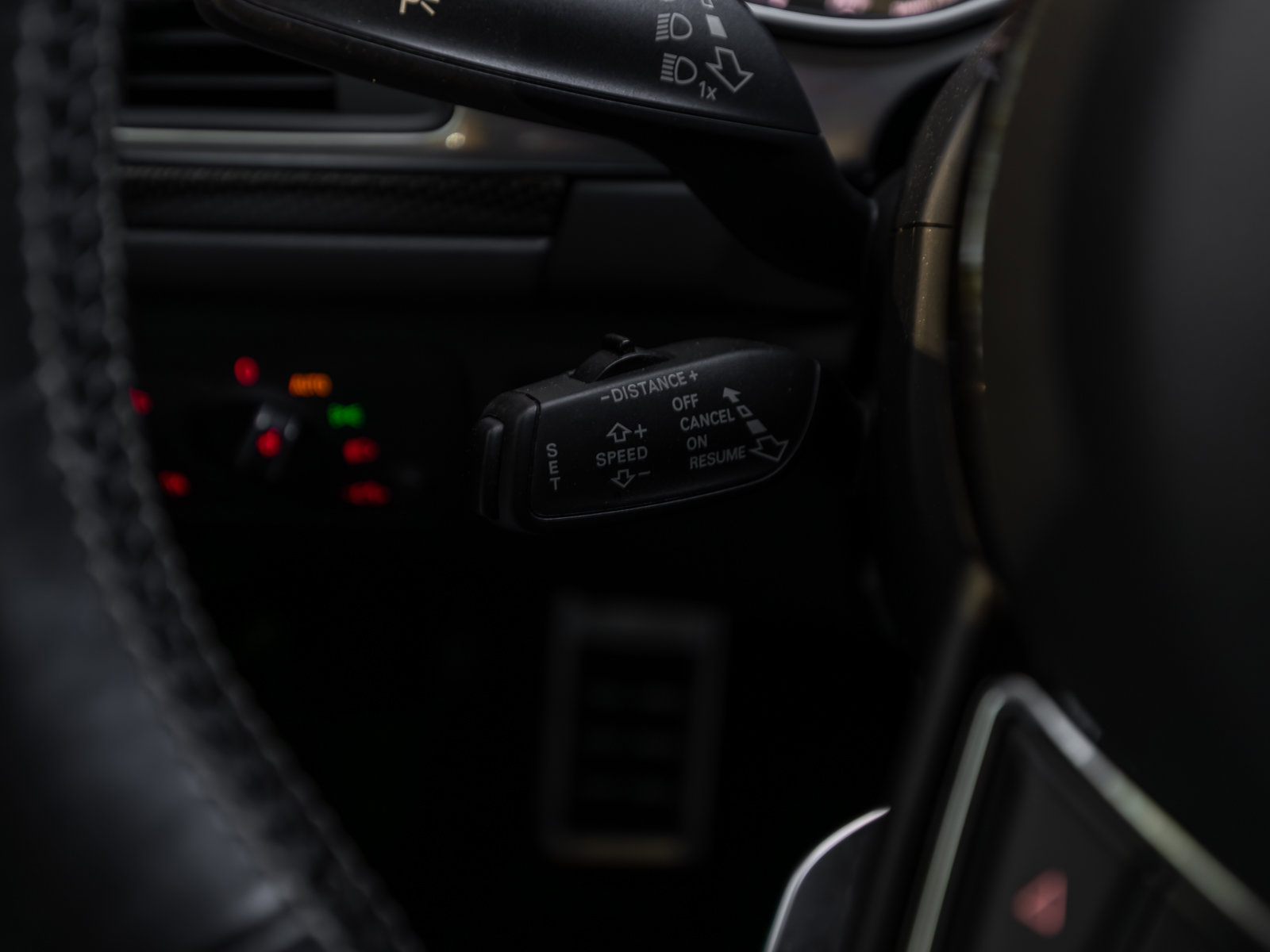 Used 2017 Audi S6 Premium Plus w/ S6 Sport Package image 57