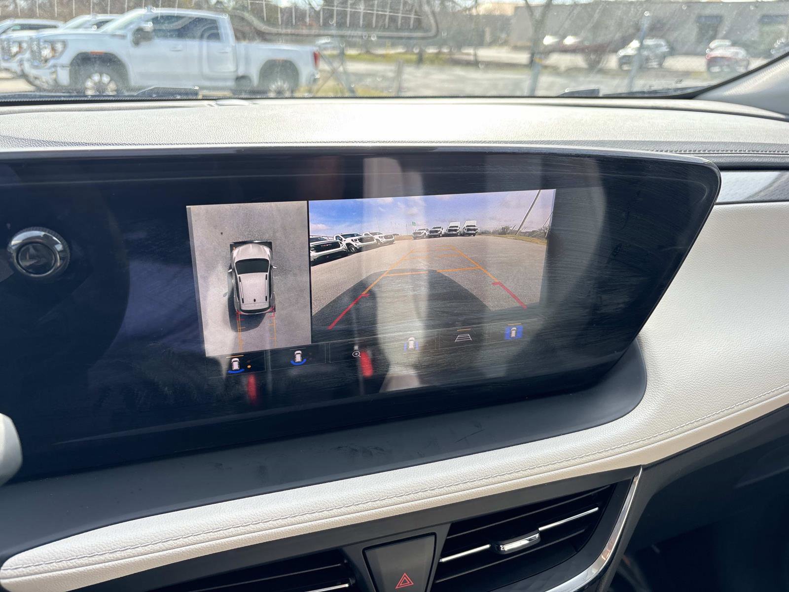 Certified 2024 Buick Encore GX Preferred w/ Comfort Package image 22