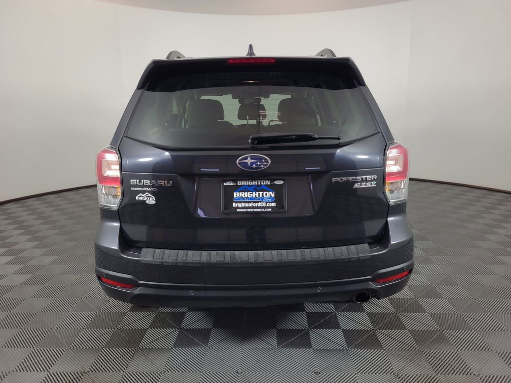 Used 2017 Subaru Forester 2.5i Limited AWD/4WD image 4
