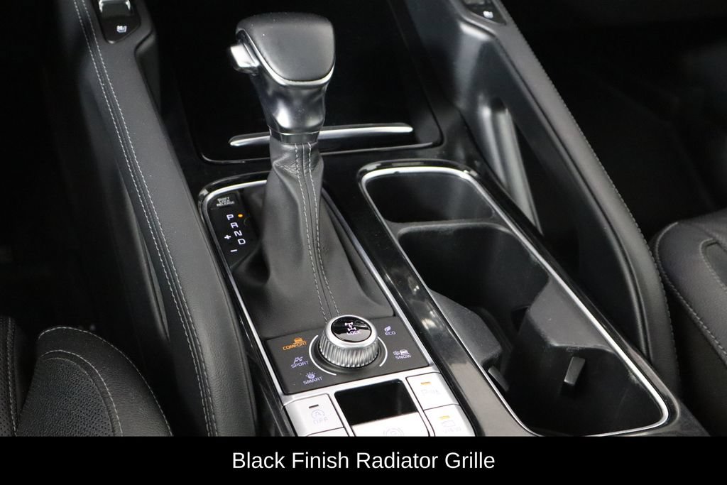 Used 2022 Kia Telluride SX w/ Nightfall Edition Package AWD/4WD image 13