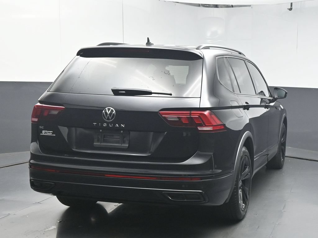 Used 2023 Volkswagen Tiguan SE R-Line FWD image 7