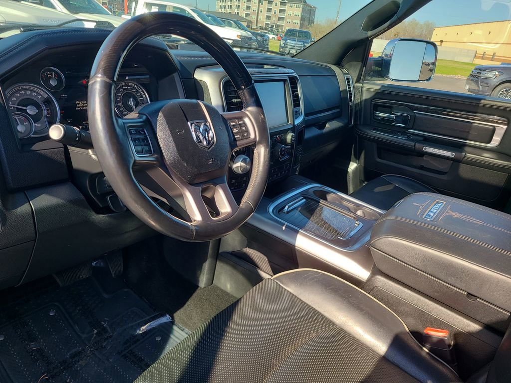 Used 2017 RAM 1500 Limited image 24