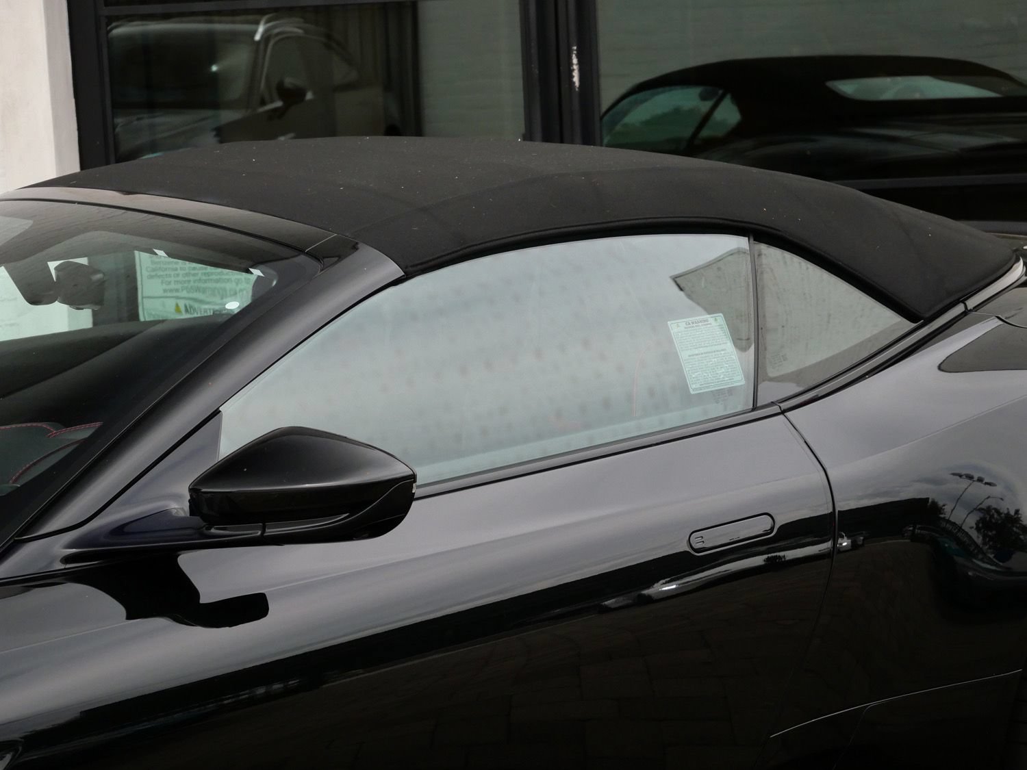 Used 2023 Aston Martin DBS Superleggera Volante RWD image 15