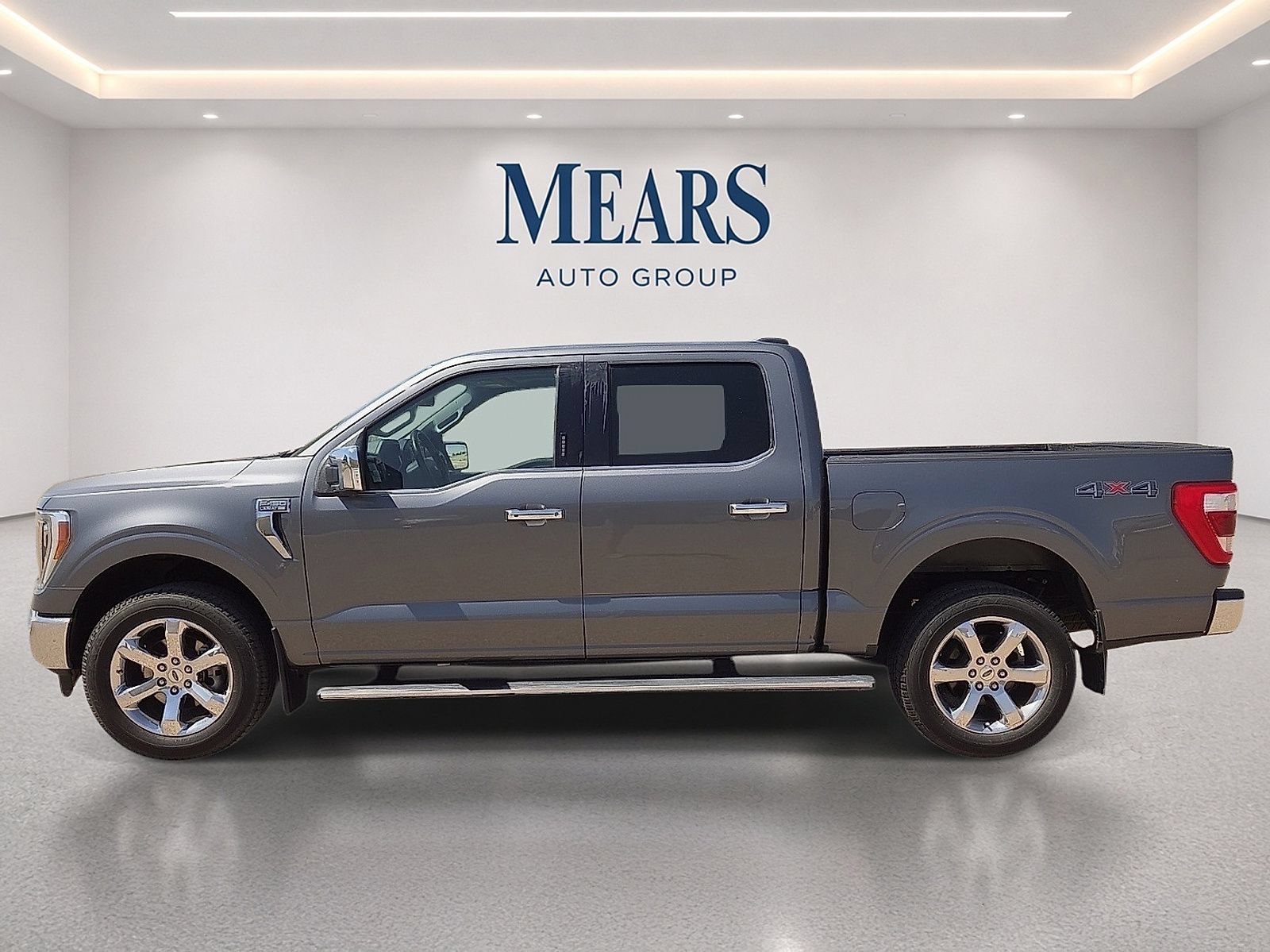 Used 2023 Ford F150 Lariat w/ Equipment Group 502A High AWD/4WD image 2