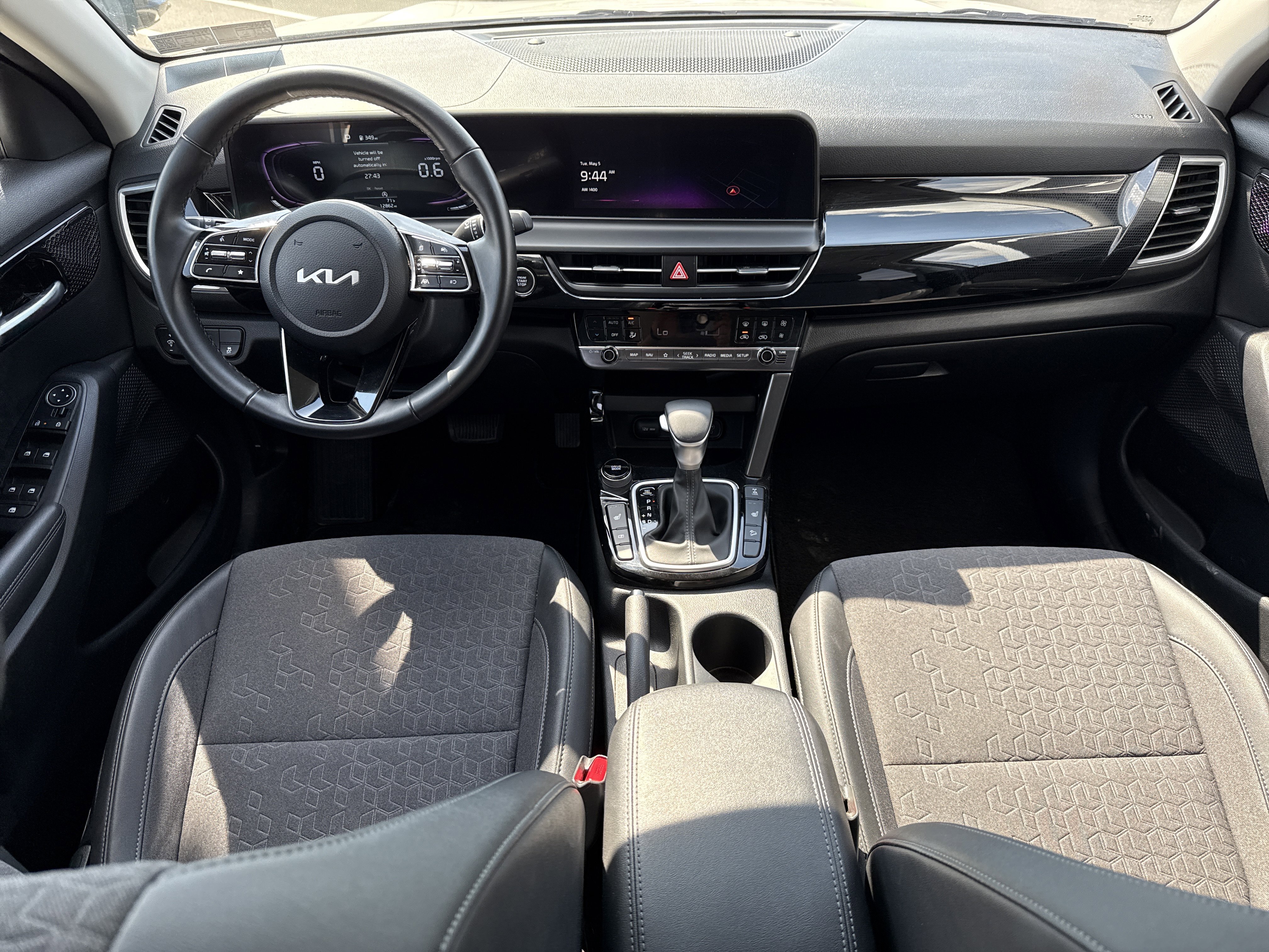 Certified 2025 Kia Seltos S AWD/4WD image 18