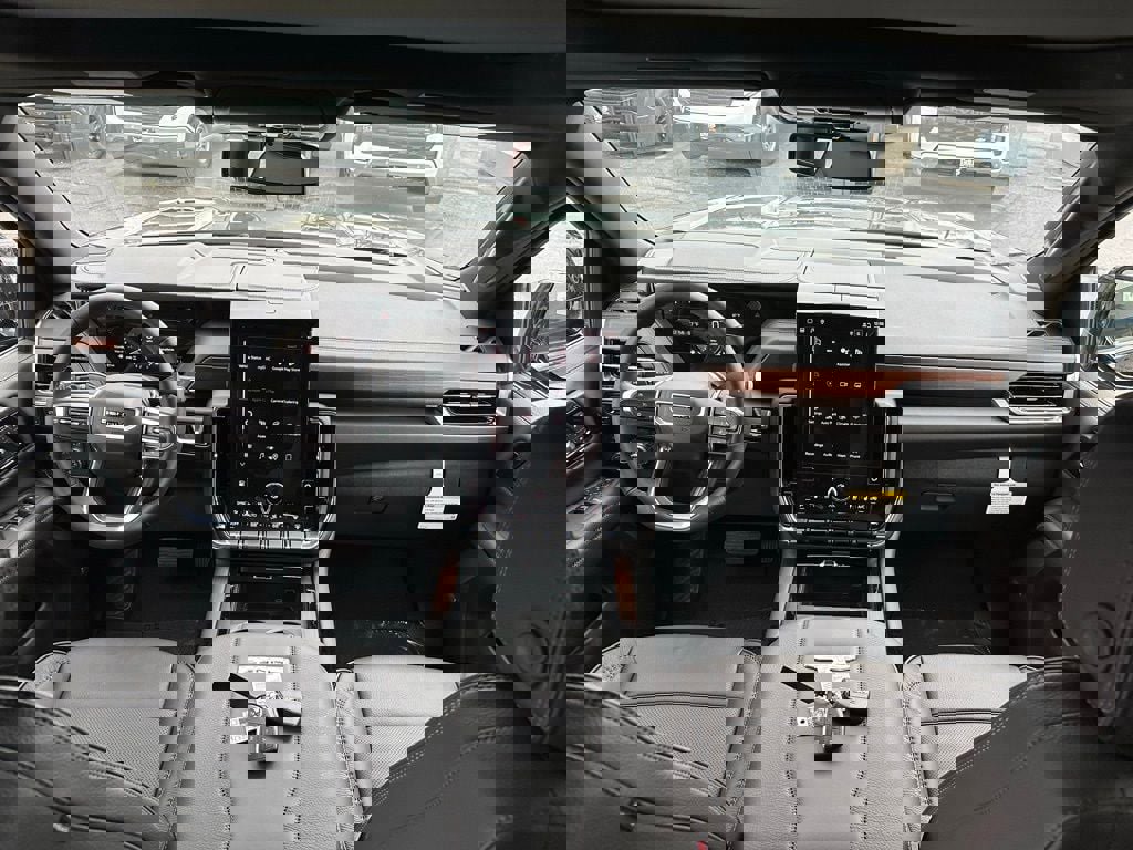 New 2026 GMC Yukon Denali w/ Sun & Power Step Package image 20