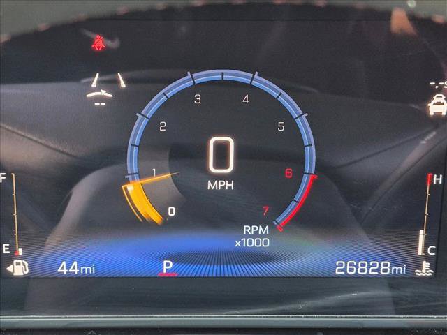Used 2024 Chevrolet Trax RS w/ Sunroof Package FWD image 11