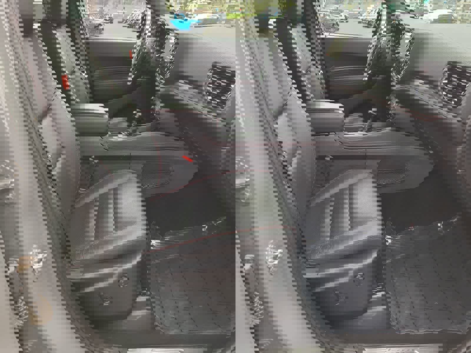 Used 2025 Dodge Durango GT image 22