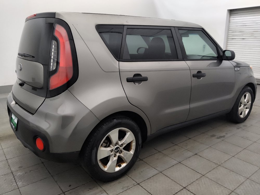 Used 2017 Kia Soul w/ Convenience Package FWD image 10