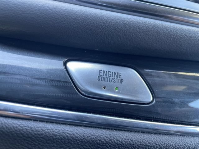 Used 2023 Buick Enclave Essence w/ Sport Touring Edition FWD image 16