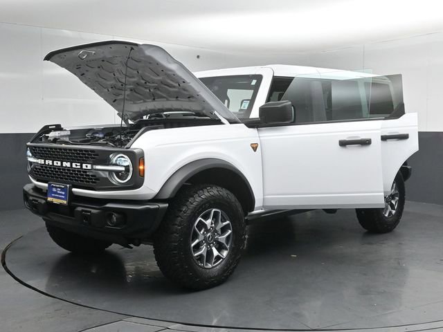 Certified 2025 Ford Bronco Badlands AWD/4WD image 54