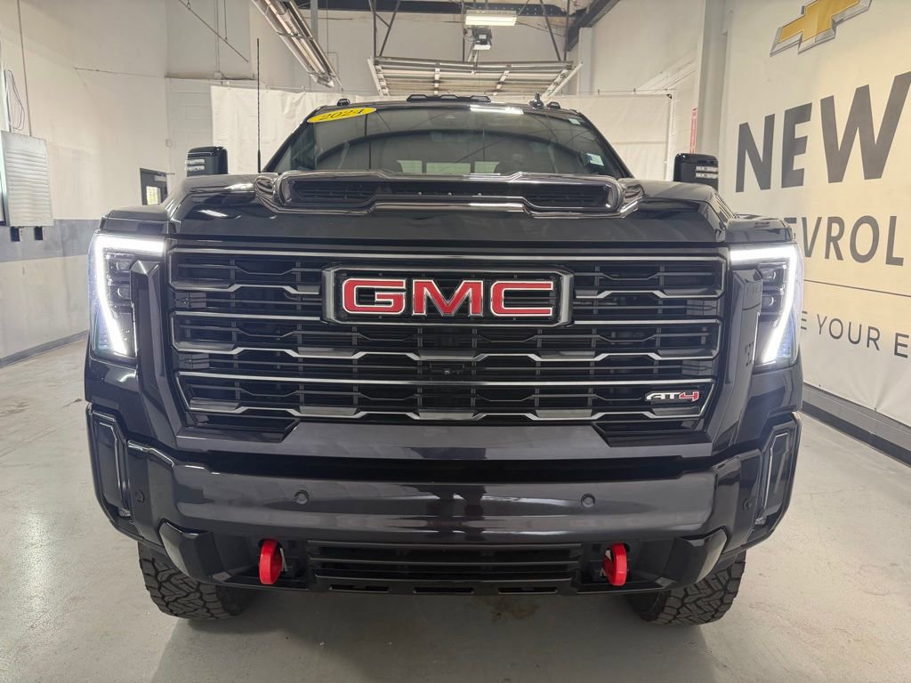 Used 2024 GMC Sierra 2500 AT4 w/ AT4 Premium Plus Package image 39