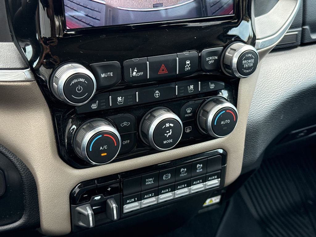 Used 2022 RAM 2500 Laramie AWD/4WD image 26