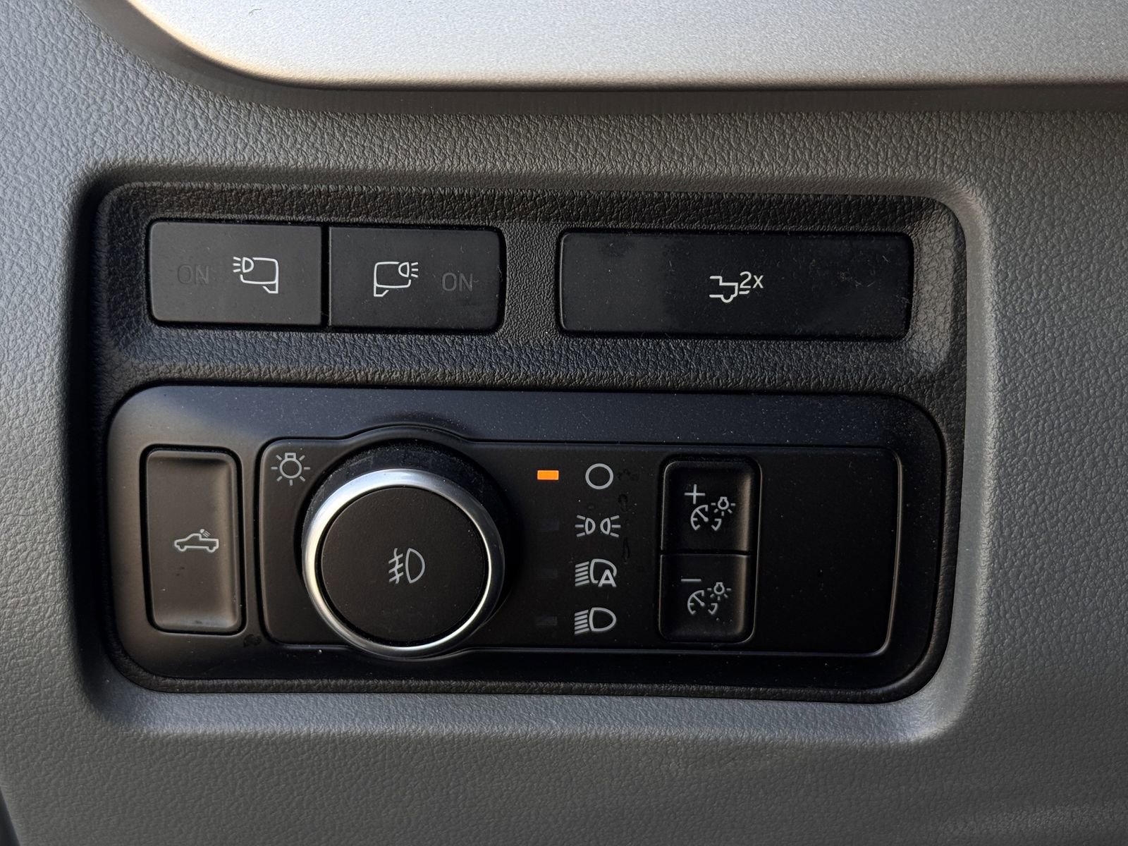 Used 2023 Ford F250 XLT w/ Black Appearance Package image 19