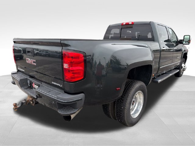 Used 2017 GMC Sierra 3500 Denali w/ Duramax Plus Package AWD/4WD image 7