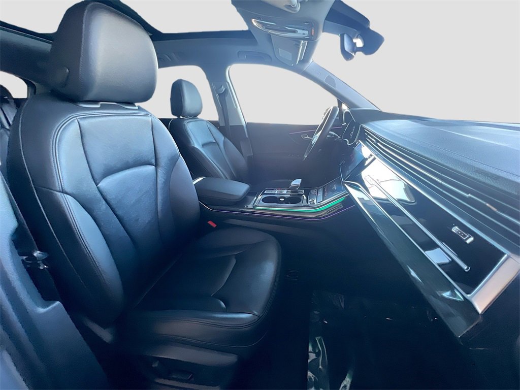 Used 2024 Audi Q7 3.0T Premium Plus image 29